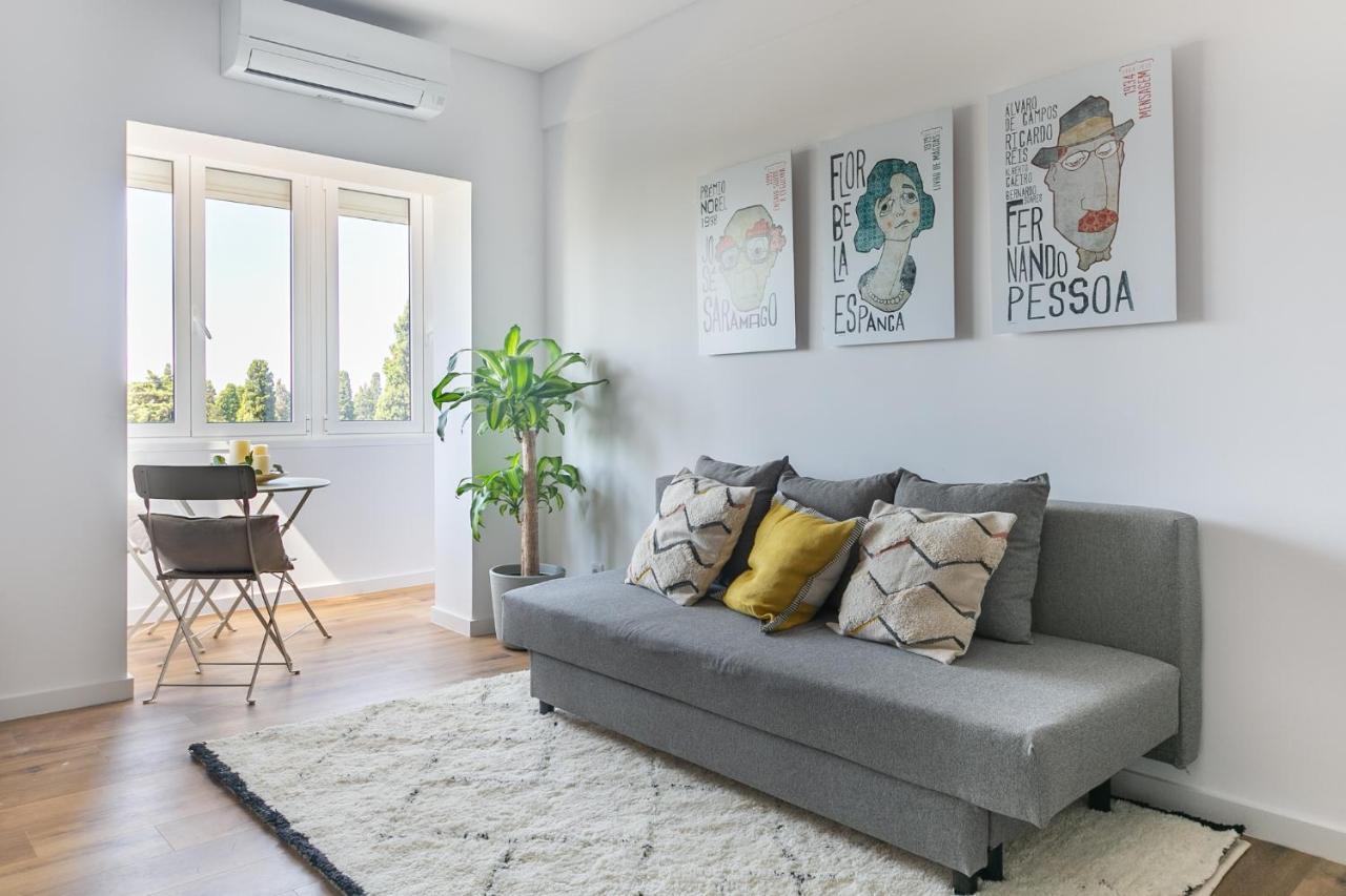 Spacious Apt Campo D'Ourique With Ac Lisbon Bagian luar foto
