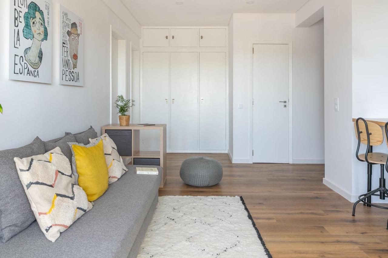 Spacious Apt Campo D'Ourique With Ac Lisbon Bagian luar foto